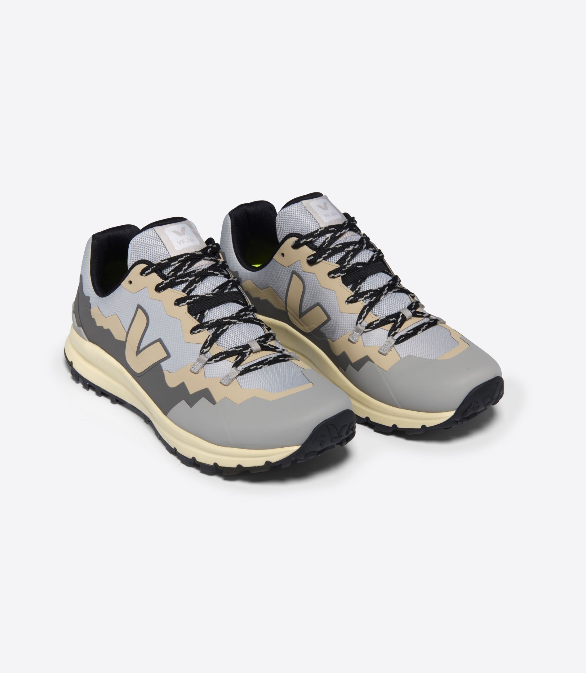 VEJA FITZ ROY LIGHT TREK-SHELL SHARK ALMOND | VJ24747