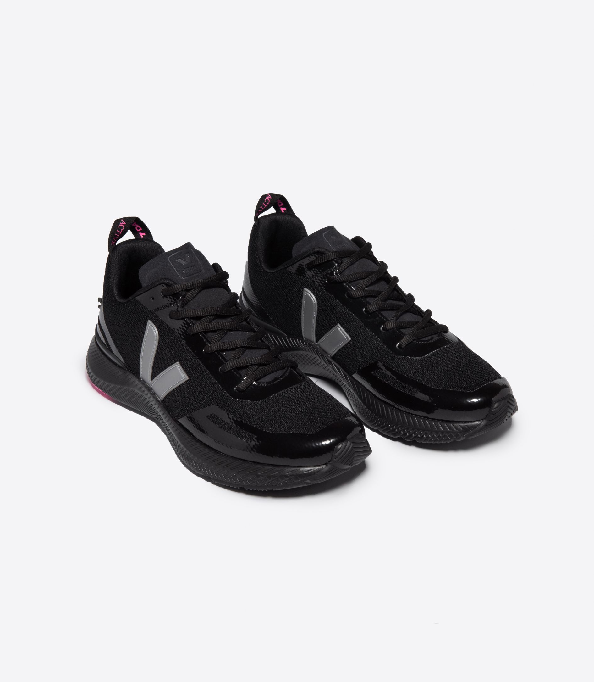 VEJA IMPALA ENGINEERED-MESH VEJA X 7 DAYS ACTIVE BLACK SILVER | VJ24785