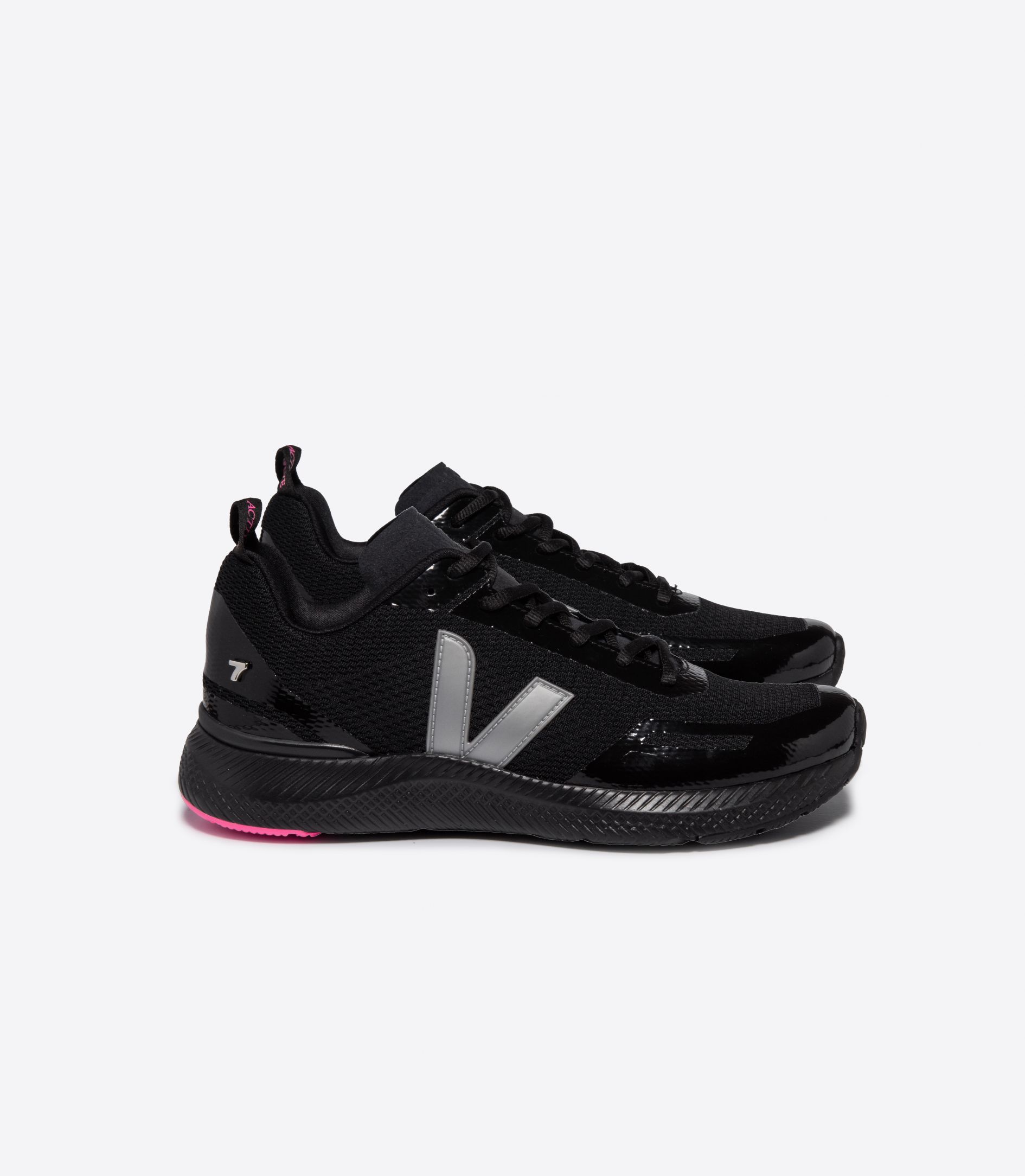 VEJA IMPALA ENGINEERED-MESH VEJA X 7 DAYS ACTIVE BLACK SILVER | VJ24785