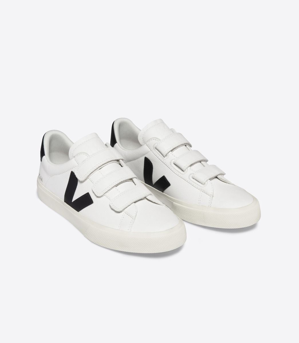 VEJA RECIFE LEATHER WHITE BLACK | VJ24609