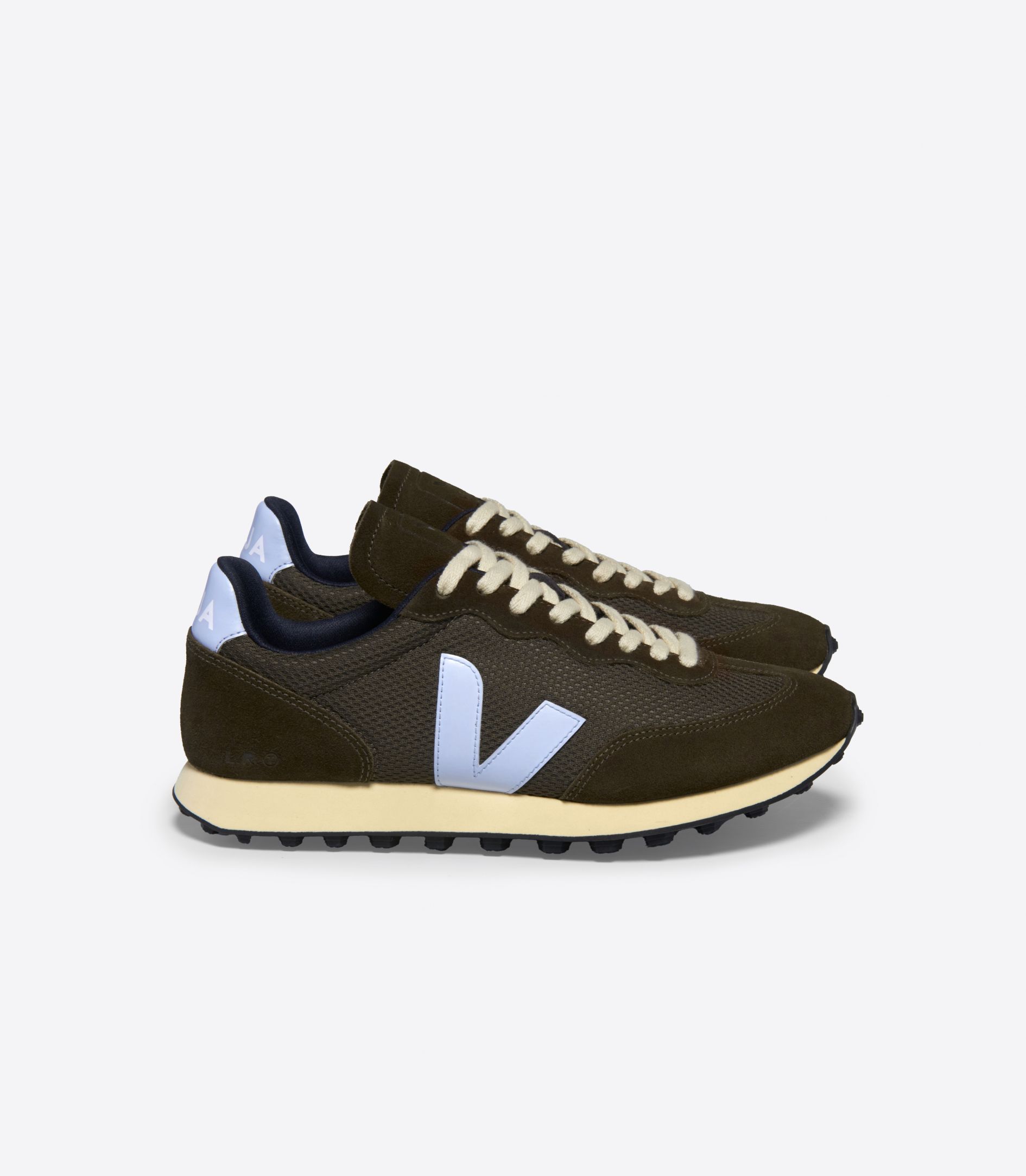 VEJA RIO BRANCO ALVEOMESH EAGLE SWAN | VJ24627