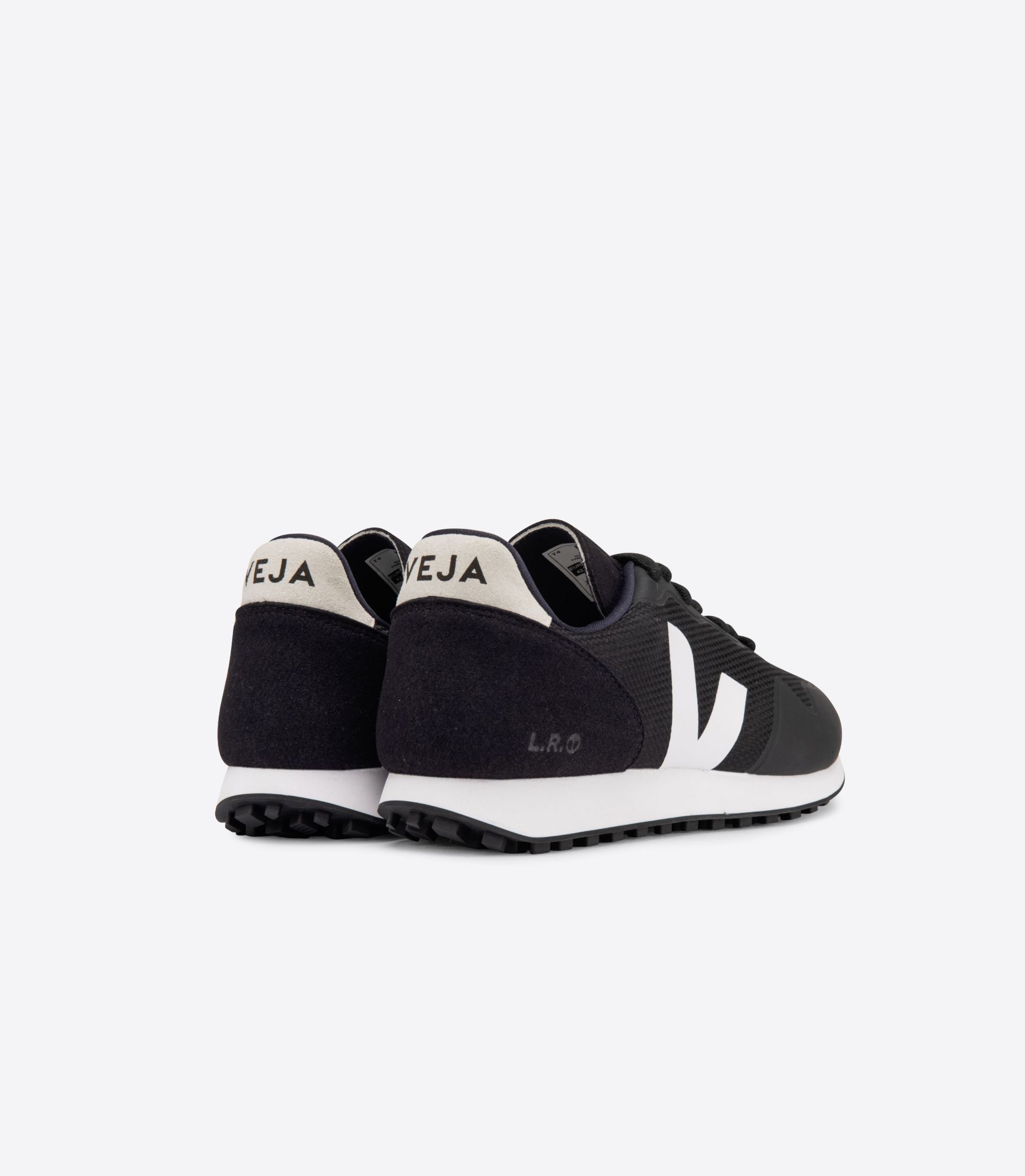 VEJA SDU B-MESH BLACK WHITE | VJ24332