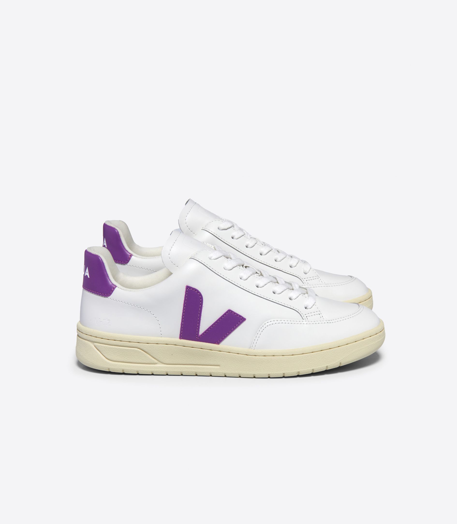 VEJA V-12 LEATHER WHITE COSMOS | VJ24586