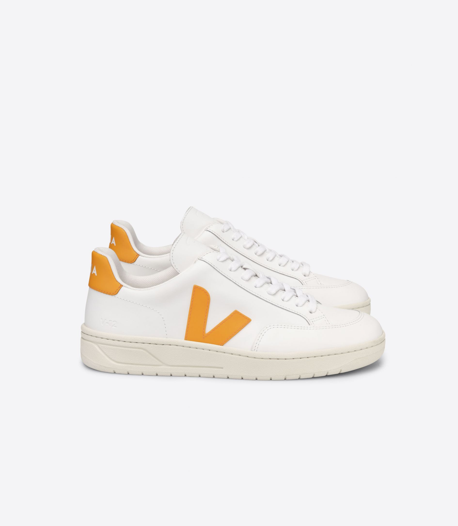 VEJA V-12 LEATHER WHITE OURO | VJ24579