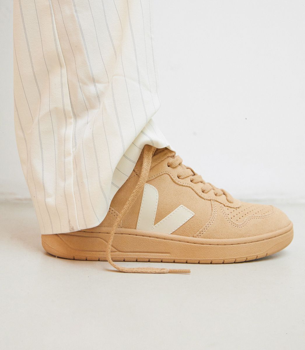 VEJA V-15 SUEDE FULL DESERT | VJ24636