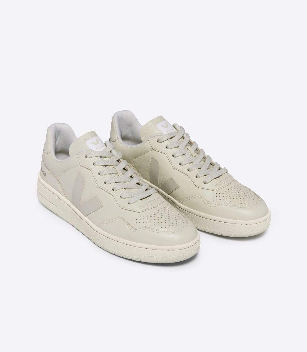 VEJA V-90 LEATHER CASHEW PIERRE | VJ24563