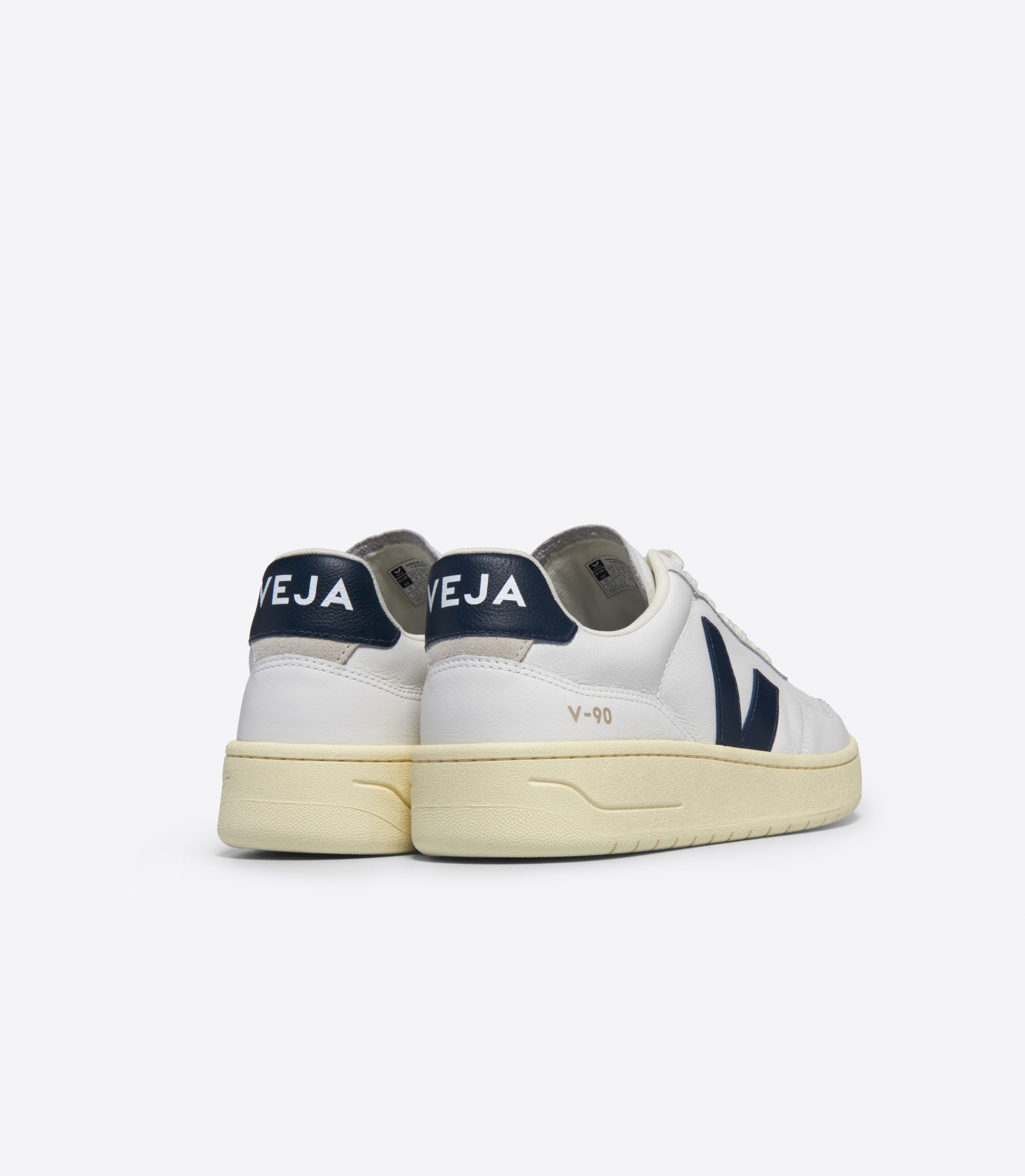 VEJA V-90 LEATHER WHITE NAUTICO | VJ24568