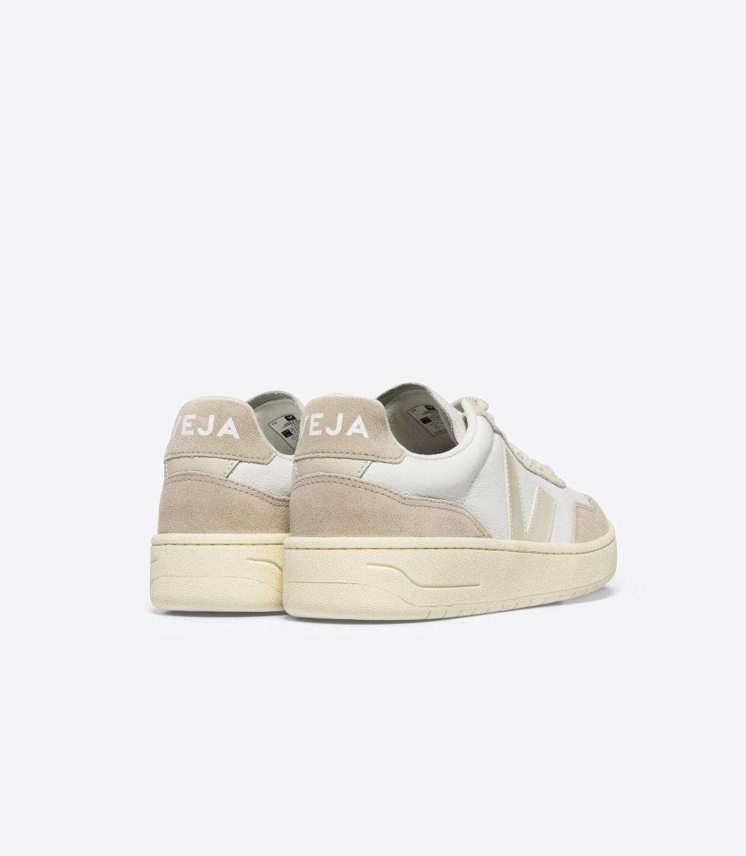 VEJA V-90 LEATHER WHITE PIERRE | VJ24565