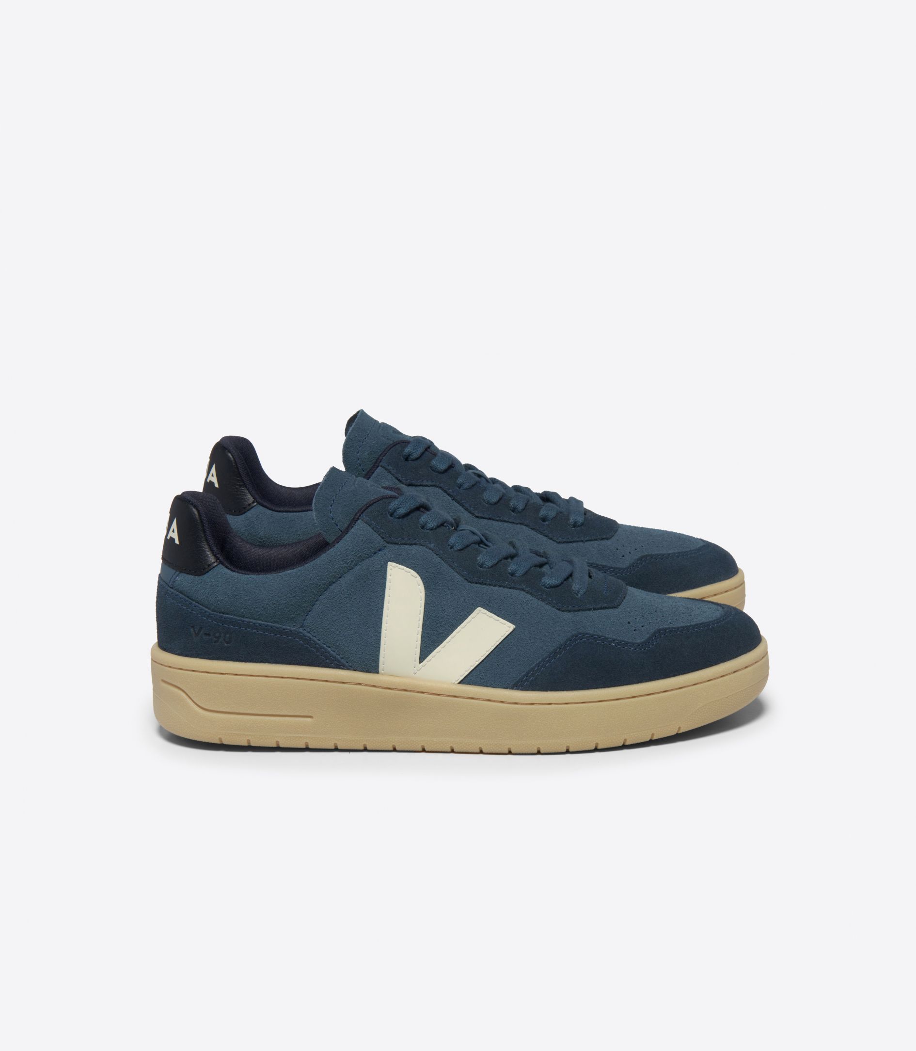 VEJA V-90 SUEDE CALIFORNIA PIERRE | VJ24574