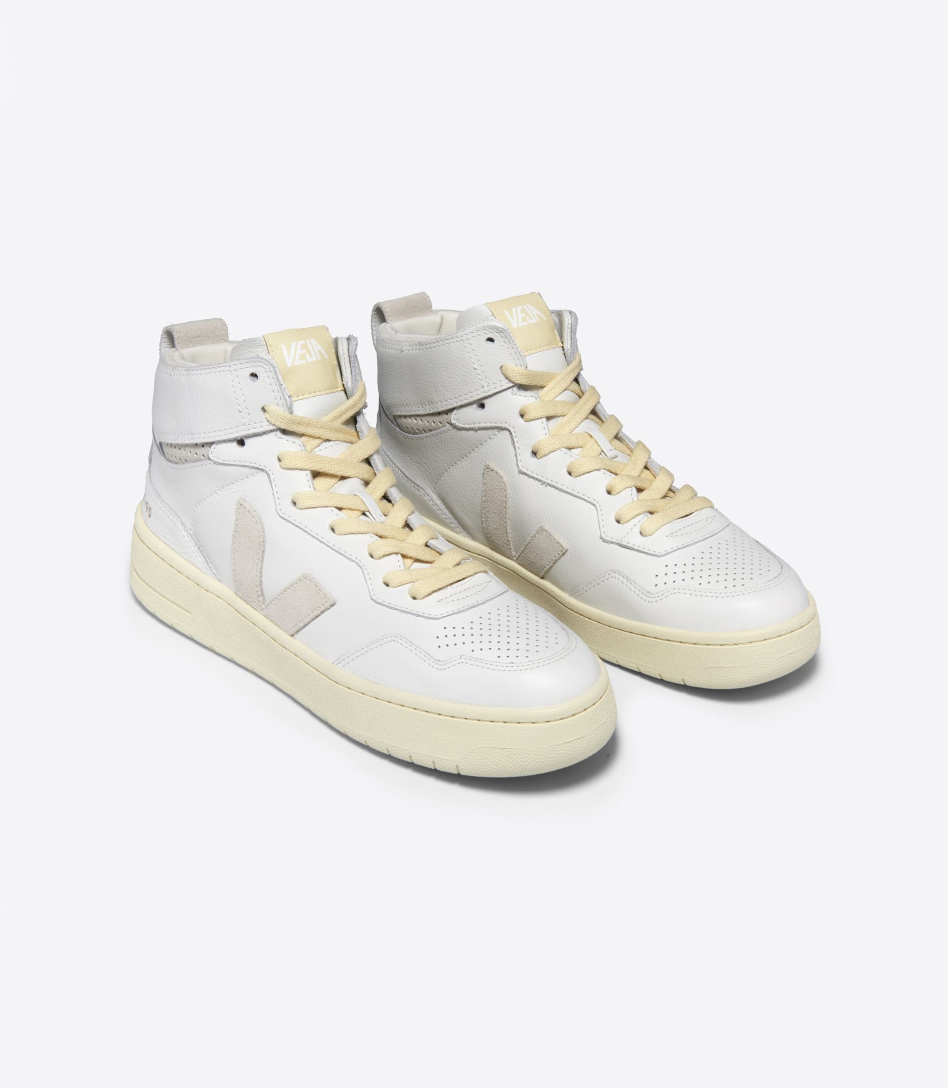 VEJA V-95 LEATHER WHITE NATURAL | VJ24322